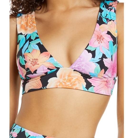 Billabong Swim Suit - Picture 2 of 5